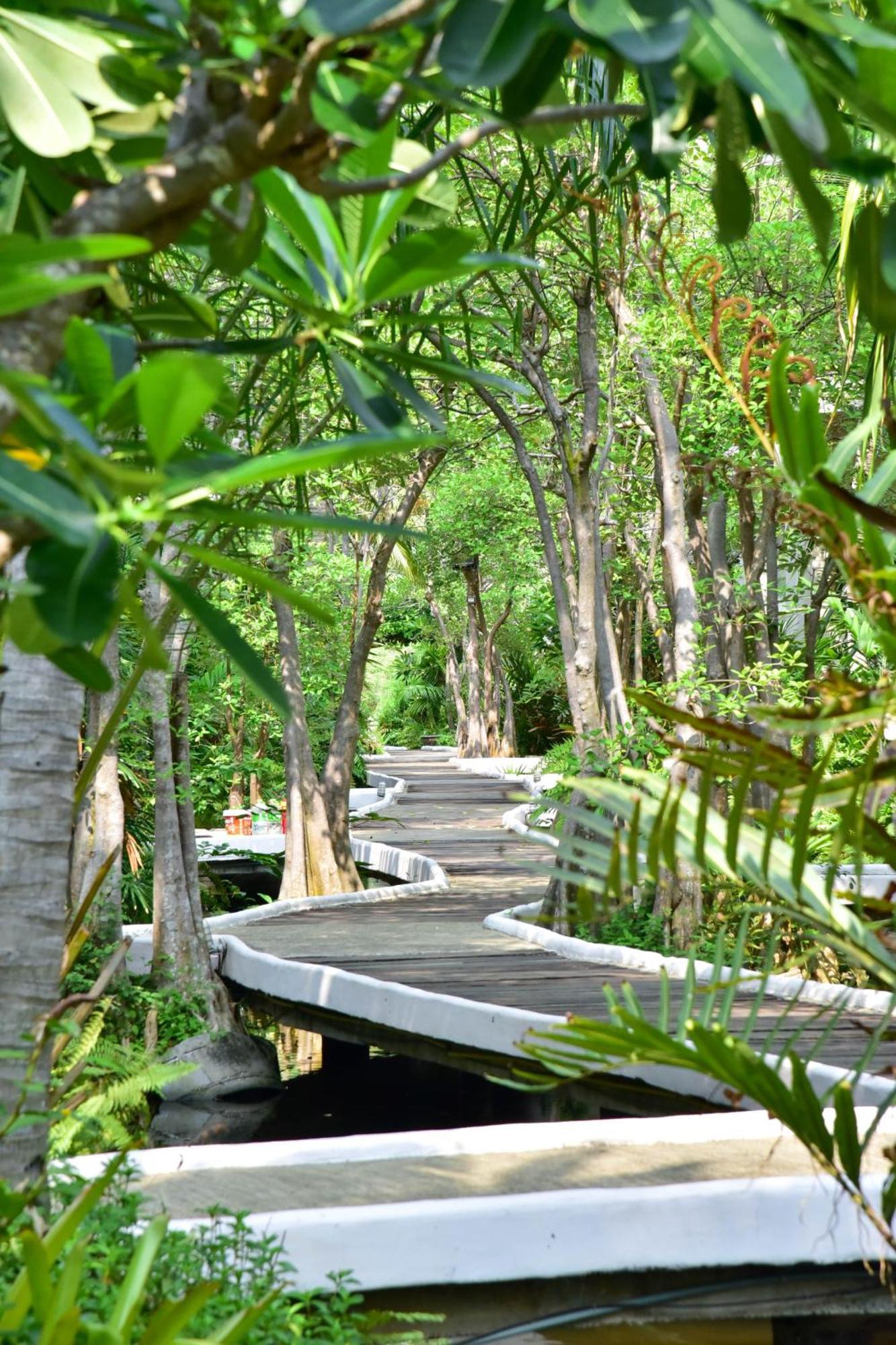 Tanaosri Resort Pranburi Exterior photo