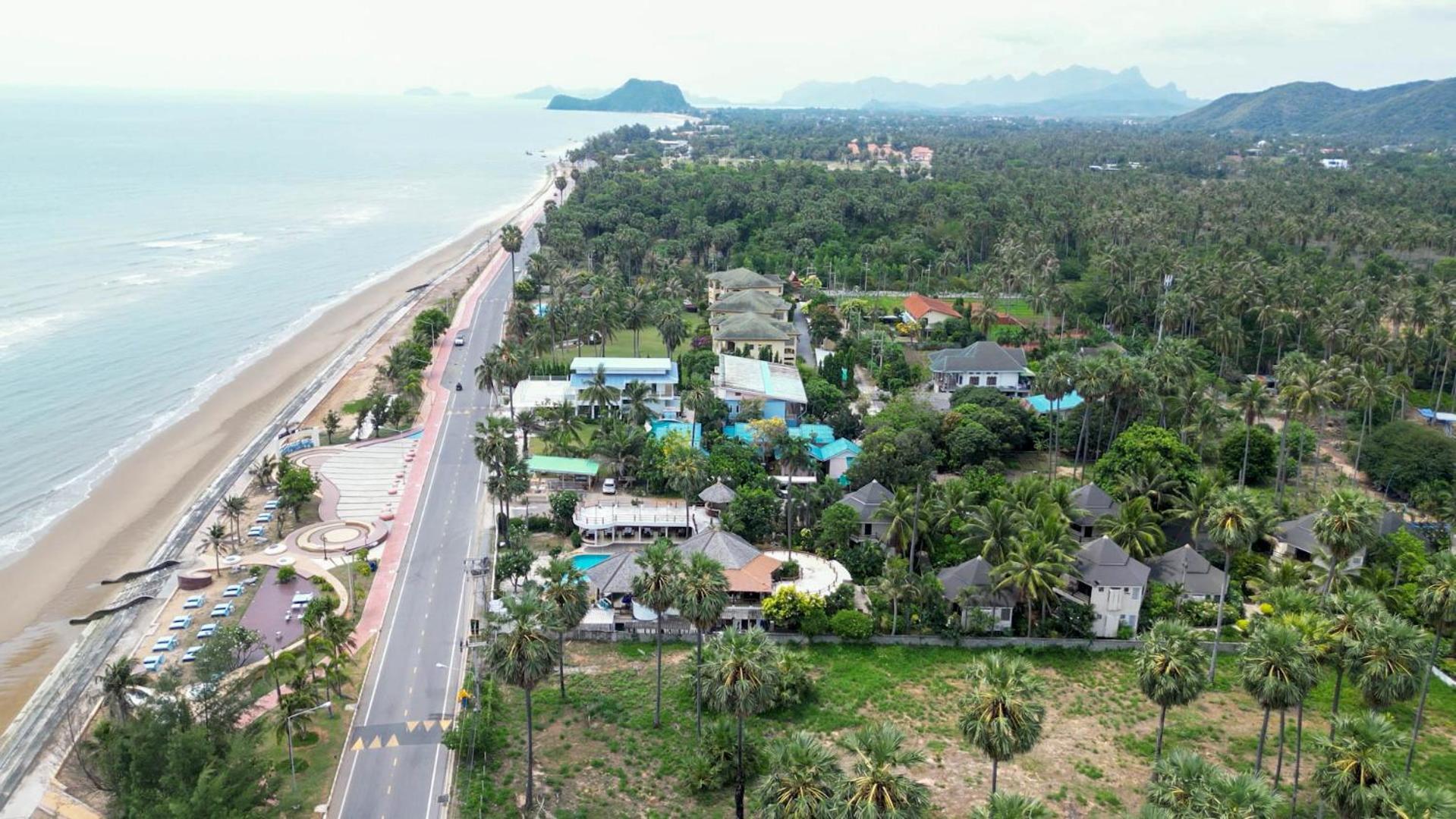 Tanaosri Resort Pranburi Exterior photo